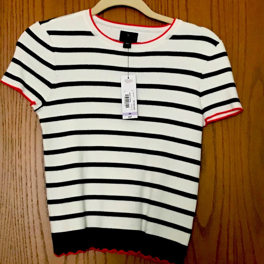Short sleeve Petite Top